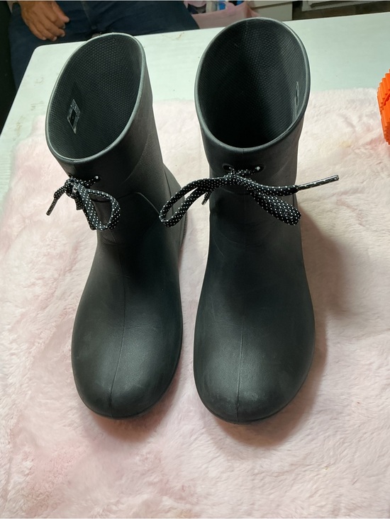 CROCS Shoes - CROCS Black Ankle Rain Boots with Polka-Dot Laces b122